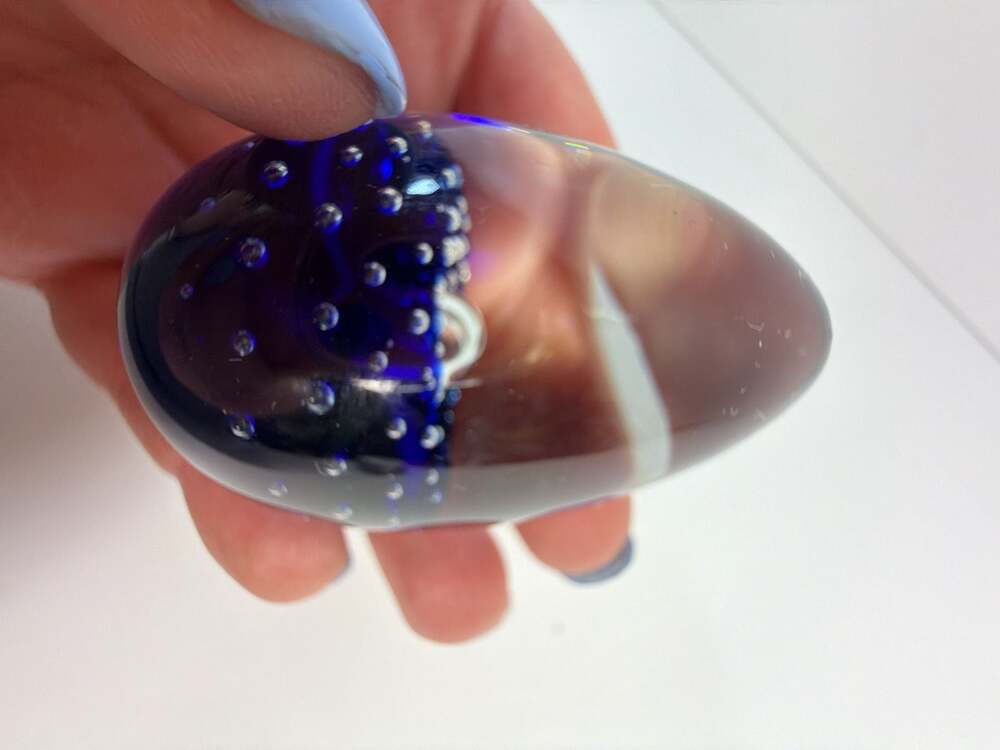 Art Glass Paperweight 1988 MSH‎ Mount Saint Helen Signed Controlled Bubbles VTG - Picture 5 of 5